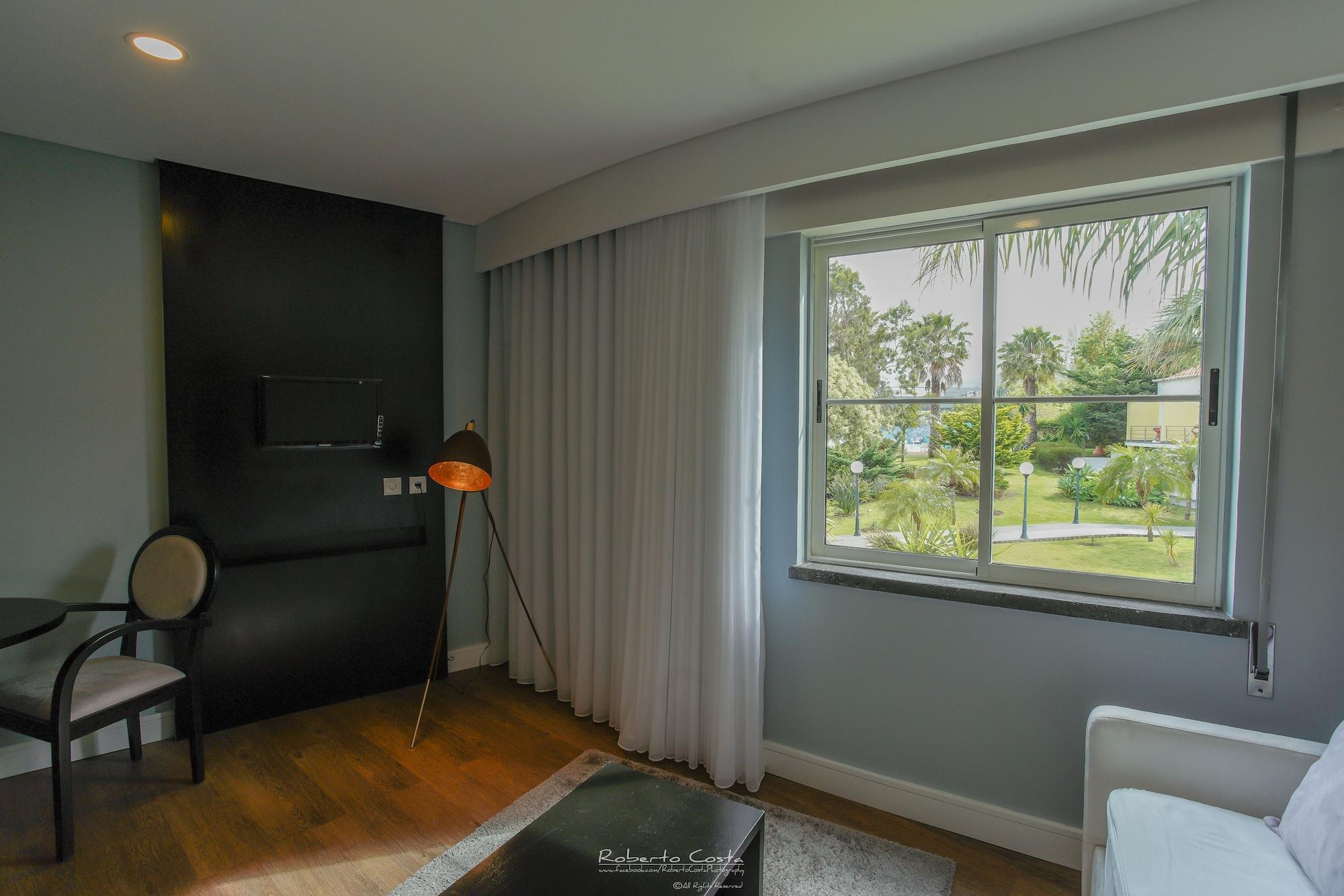 Hotel Teresinha Praia da Vitoria Luaran gambar