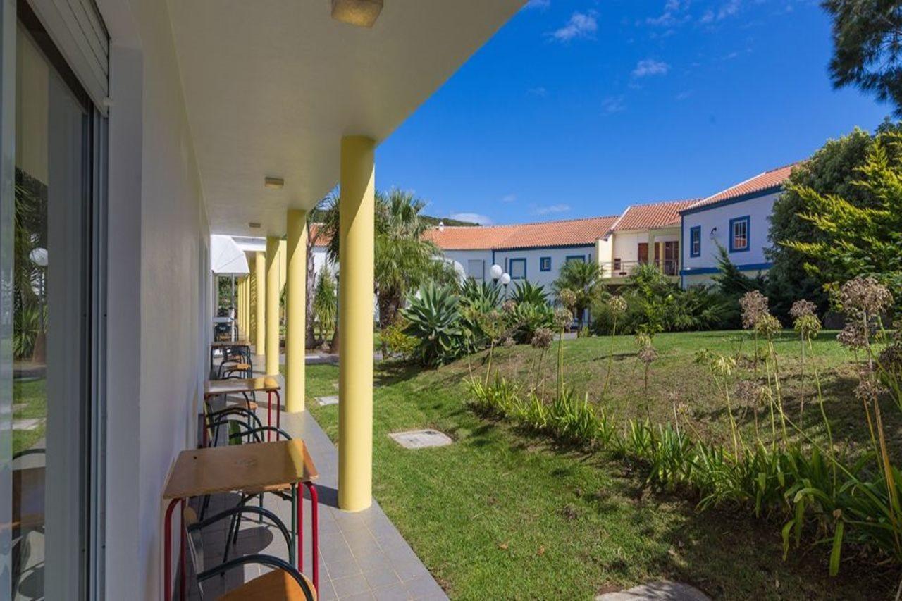 Hotel Teresinha Praia da Vitoria Luaran gambar